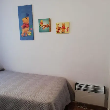 Alhambra شقة *