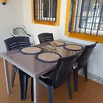 Alhambra شقة *